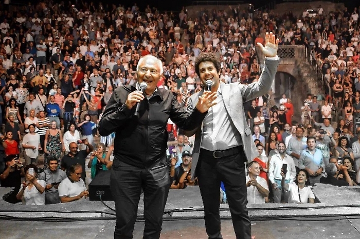 E999619E-9A97-44F7-A726-9BACAC045941