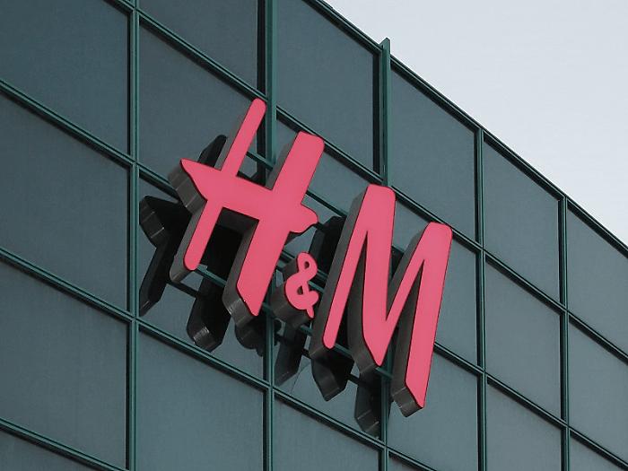 Logo H&M