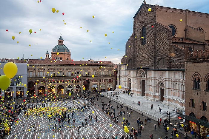 Piazza_Maggiore Bologna, di Ugeorge, CC BY-SA 4.0