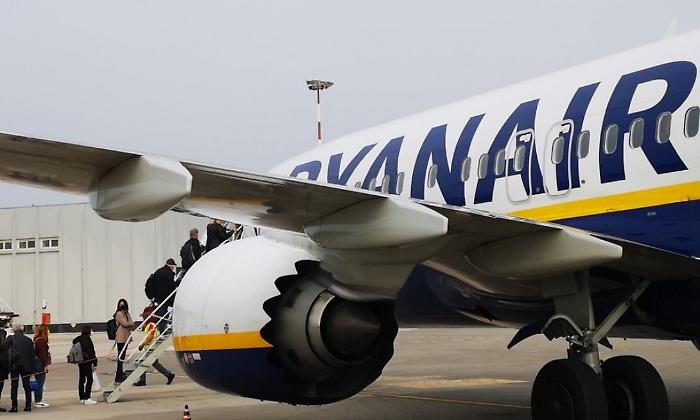 voloinritardoryanairpalermoberlino2347