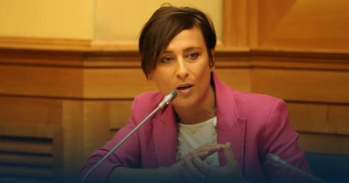 121632166-7352a01f-7a94-445e-a21c-0fcb49100958