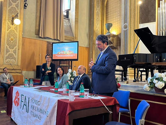 82042be0-d527-4ec0-968c-53256a66bdfe