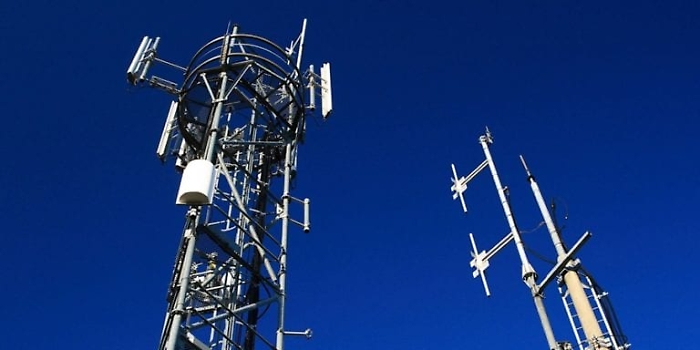 Antenna telefonica, generico