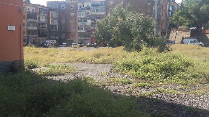 piazza-modugno-a-cataniajpg