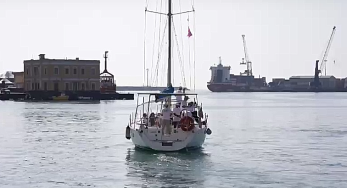 Veleggiata per endometriosi da Catania a Siracusa