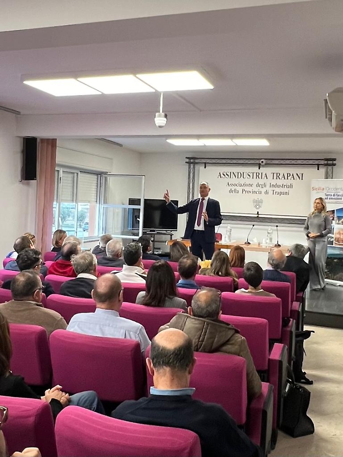 WhatsApp-Image-2023-11-30-at-16.49.43