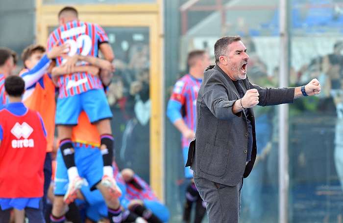 esultanza lucarelli ct2