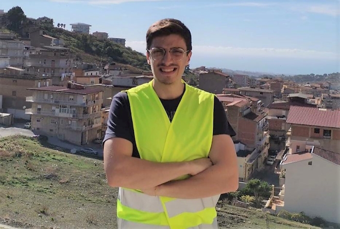 foto portalettere Carmelo Caramazza