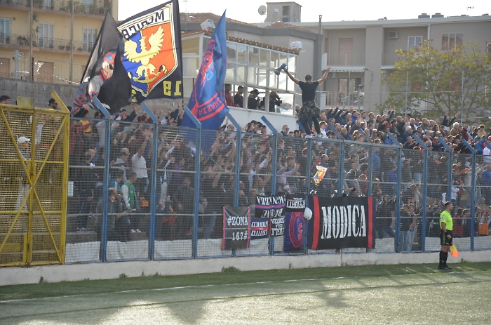 modica calcio tifoseria
