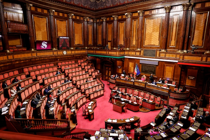 Ddl contro violenza donne, si discute su corsi nelle scuole