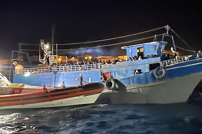 48b95132f79483fec0f49813d1780e02