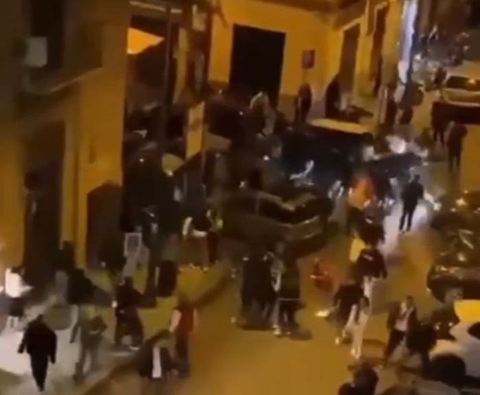 852cf5ddf643b8cdcb510d71609d4e50-1