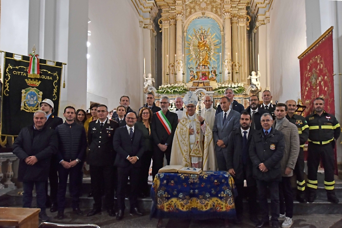 I rappresentanti delle istituzioni presenti 2023