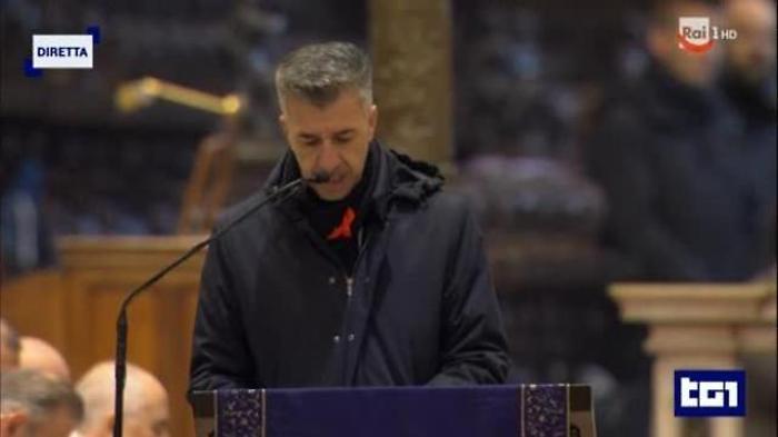 funerali_giulia_papa_ciao_giulia_adesso_ti_devo_lasciare_andare248112_640_ori_crop_master__0x0_640x360