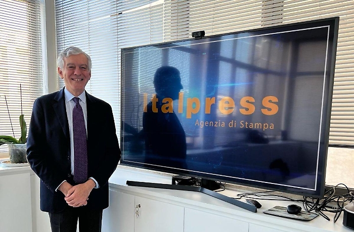 1706279236_7d8bded47fc725876996