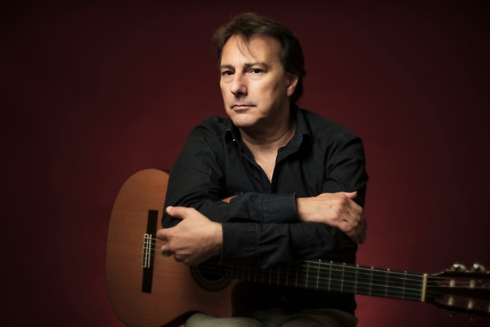 Pippo_Pollina_2024_by_Jonathan_Labusch_press_shot_0006_large