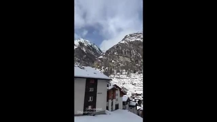 bf2251a42e63428498f84b3c76fb4e2f_640_ori_crop_master__0x0_640x360