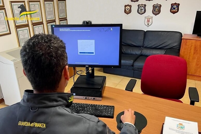 cd9061e742a041c17d992917eb0fffb3