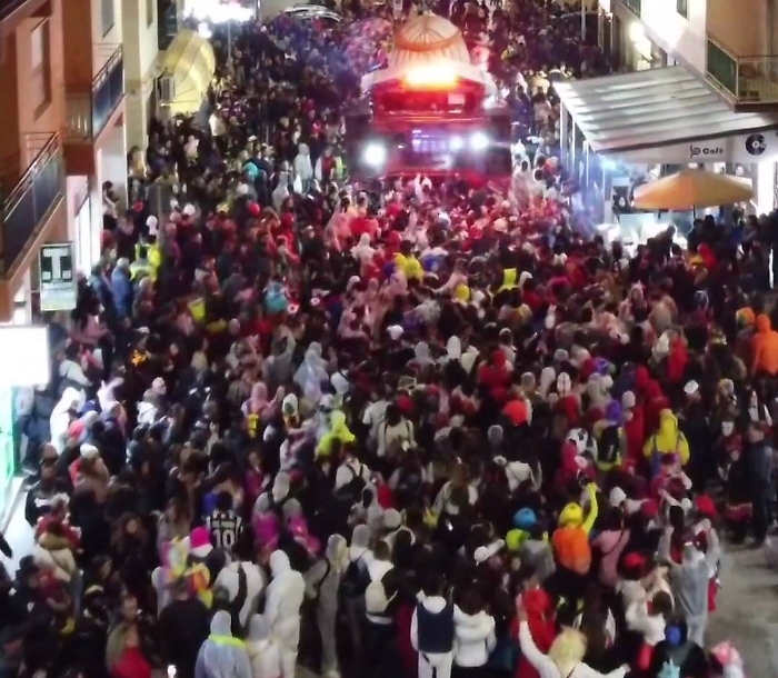 414556611_374275868569387_2219952082447753713_n