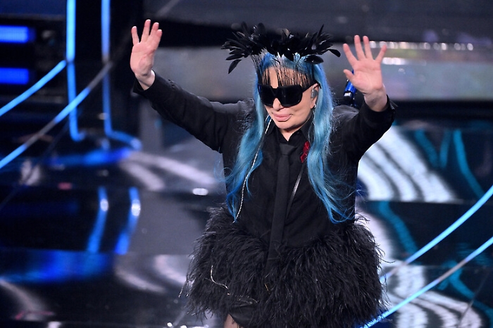 e02b4072aa29da83050672ae9714e4ca