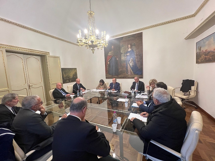 Tavolo-tecnico-su-terme-di-Sciacca-e-Acireale