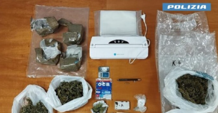 Droga e arma clandestina sequestrati a Lentini: due arresti