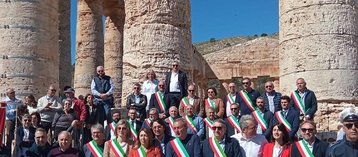 3eeb4f38c1f97ee71f15d1800de9a4d8