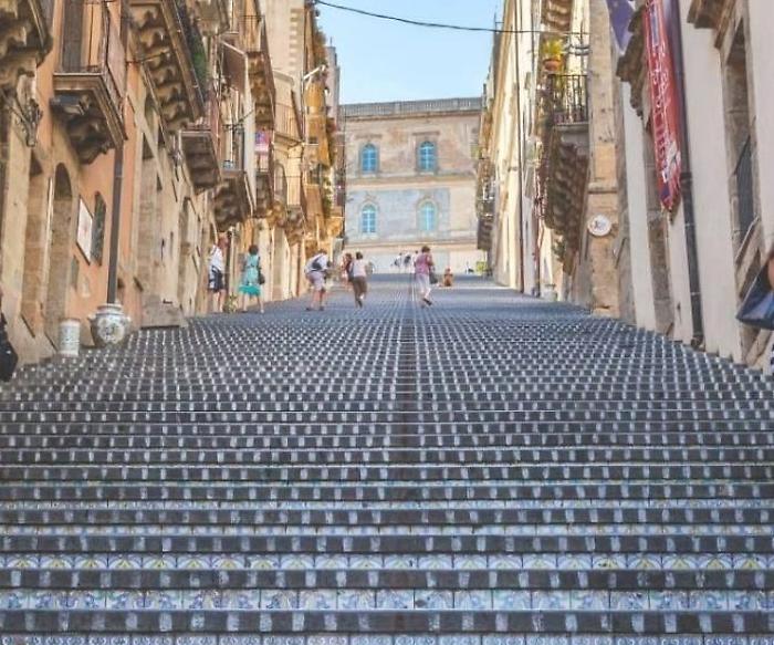 434559011_728645546151222_1464516354763127544_n