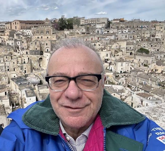 435700217_817343643547289_5093065030402752863_n