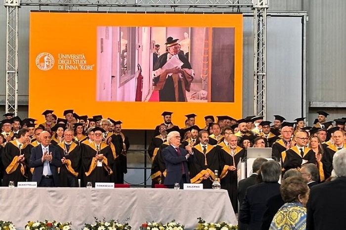 49f3ef93e3c3bb314def75619c099c0d