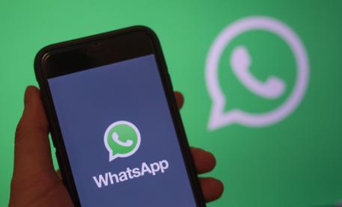 WhatsApp limits forwarding recipients