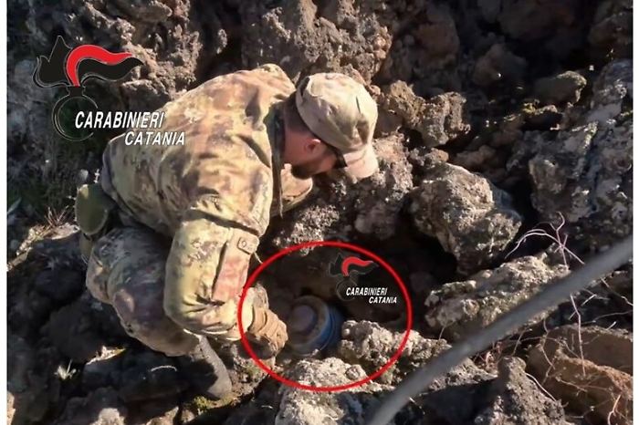 9e4cb6d3e59a137eb5110827eeb54c64