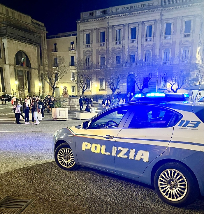 CONTROLLI INTERFORZE SULLA MOVIDA SANZIONI PER UNA DISCOTECA, UN BAR ED UN MINIMARKET ETNICO