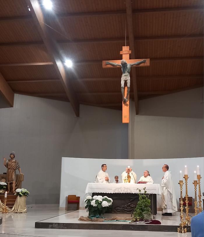 La-messa-di-ieri-sera-tenutasi-a-San-Giuseppe-artigiano-foto-Salvo-Bracchitta