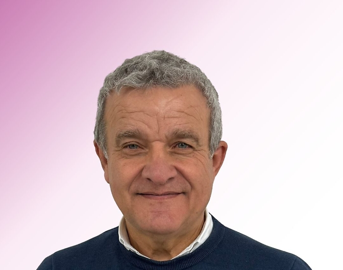 xr:d:DAGCMJNxxMM:14,j:3468196333876620598,t:24041208