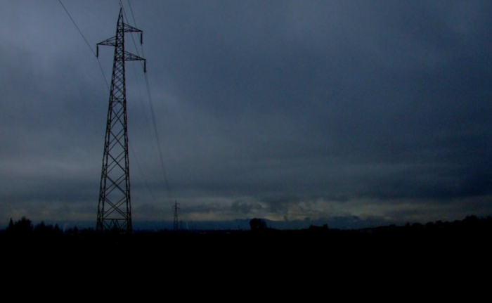 Tralicci corrente energia elettrica