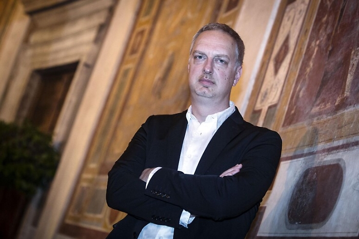 e63ef482d86cc92eef406433e7aed1f4