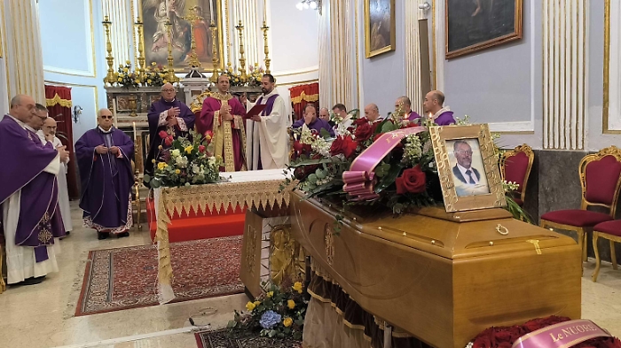 1715417723_c12ca09f734667c445b1