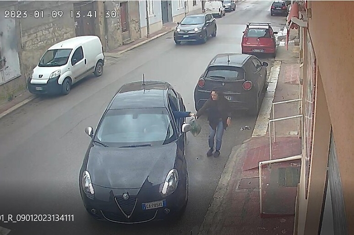 201b6acc8eb4b22d4e27557780946e05