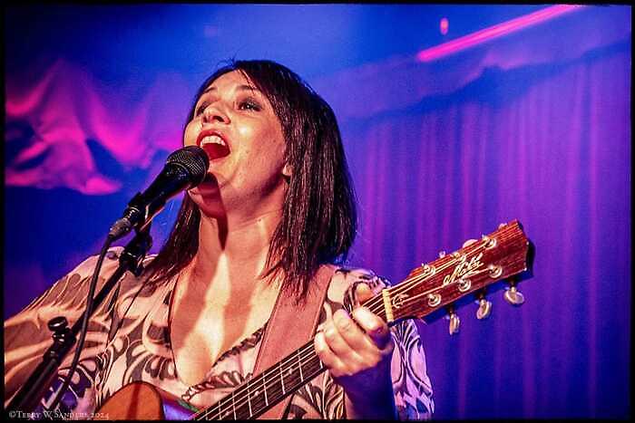 3864be8dd4d8ad8a488964cb25167c5e