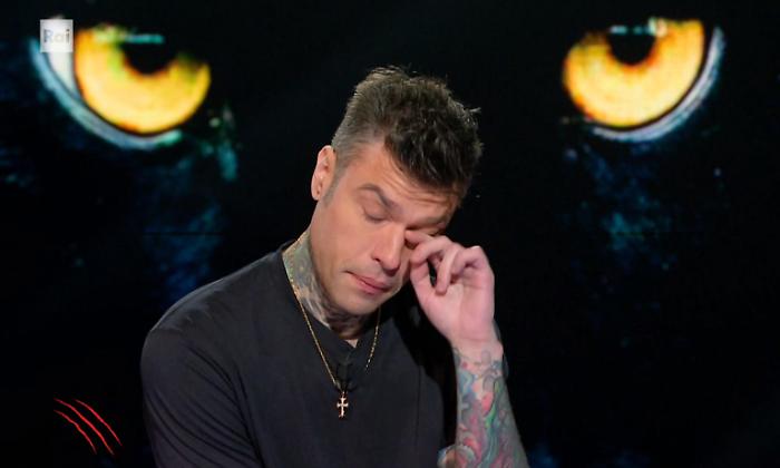 Fedez piange a Belve, Chiara sar&agrave; sempre la mamma dei miei figli