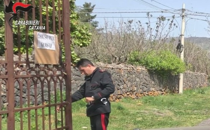 Carabinieri nel Catanese
