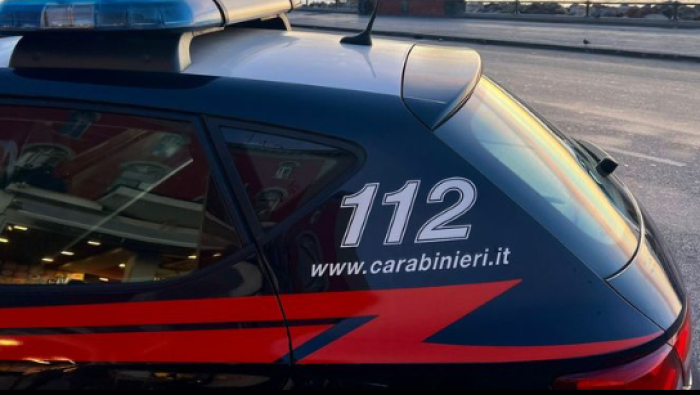 Auto carabinieri, generico