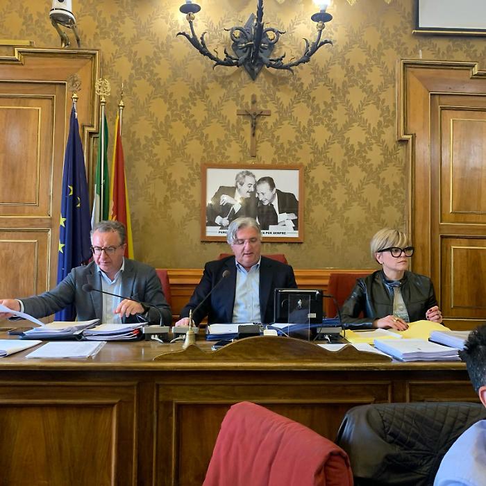 WhatsApp Image 2024-05-07 at 18.37.39 (2)