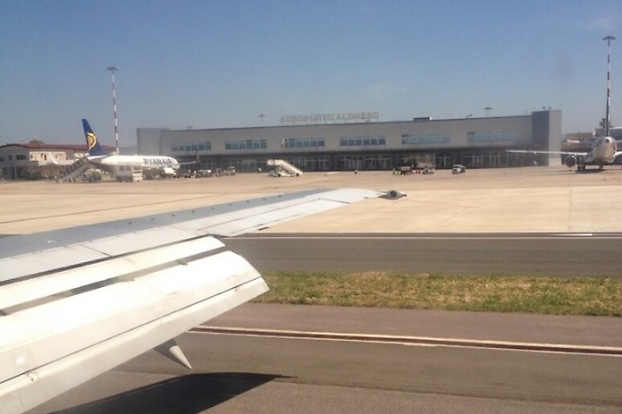 11bb698cf553579cd424d9a5742c641a