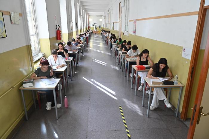 Pi&ugrave; 100 che 60 alla maturit&agrave;: Calabria e Sicilia guidano il boom del Sud