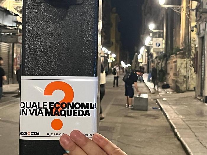 I manifesti di AddioPizzo a Palermo