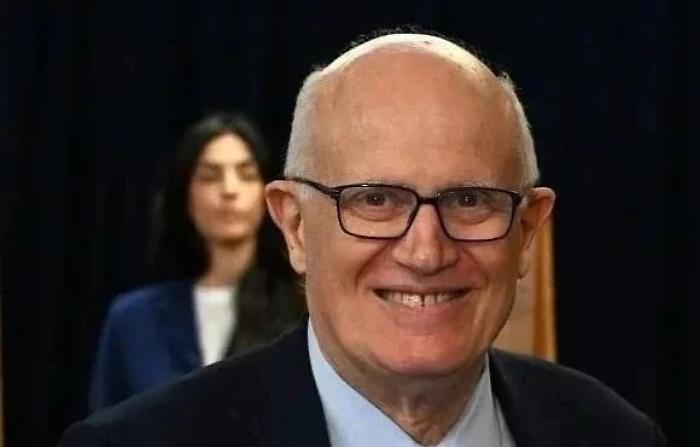 8232CD99-584D-4A06-8F0A-8F50408BB74D