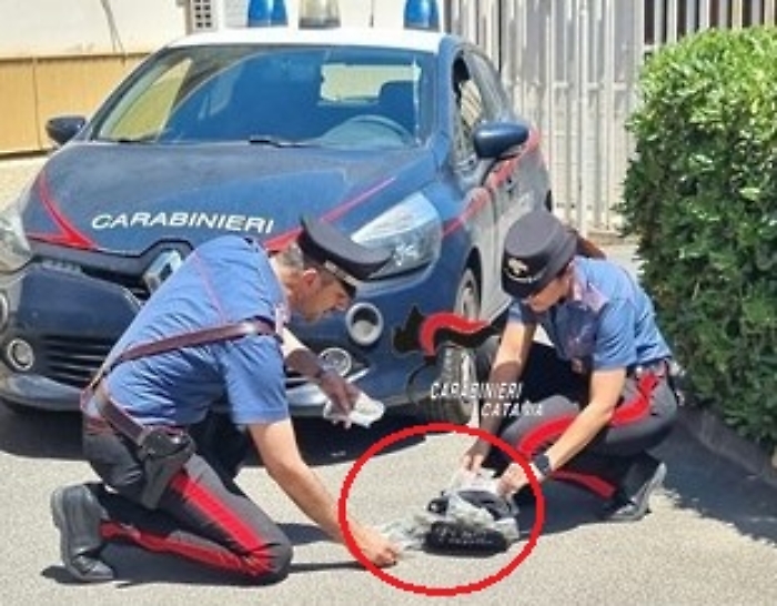 Pusher arrestato dai carabinieri