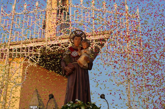 Il simulacro di Sant'Antonio di Padova a Comiso foto 2023